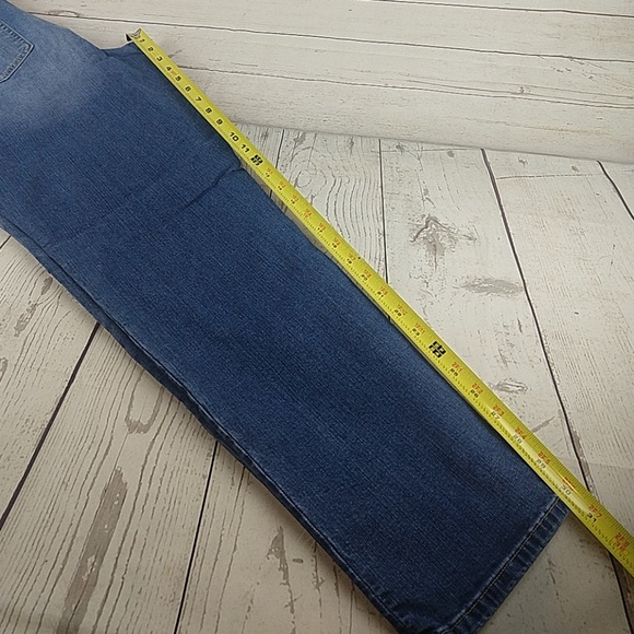(sold)Torrid Denim Stretch Jeans 18 - Picture 6 of 8